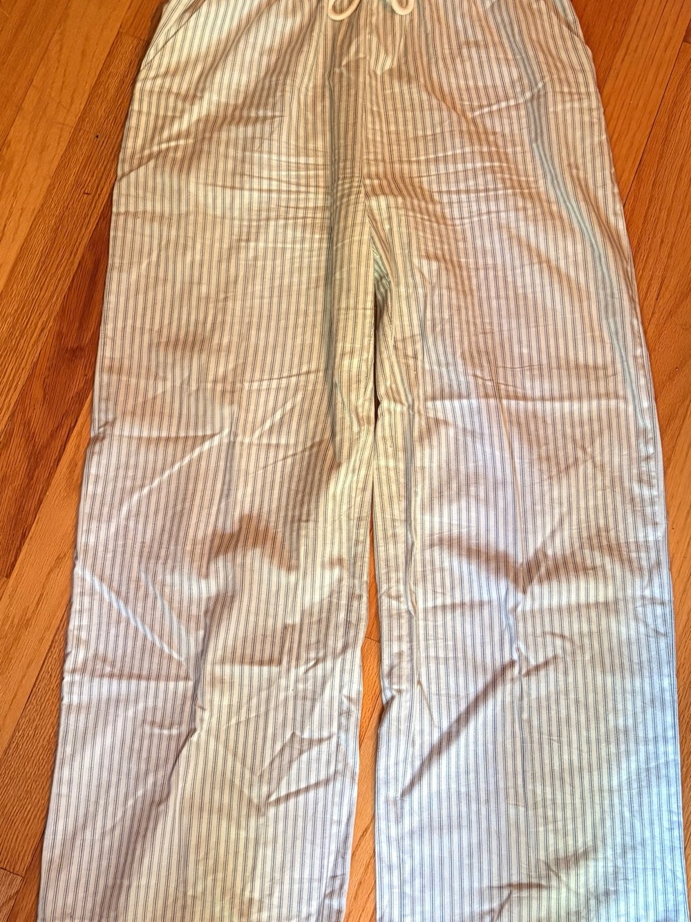 PacSun Gray and Cream 100% cotton pant Size Small